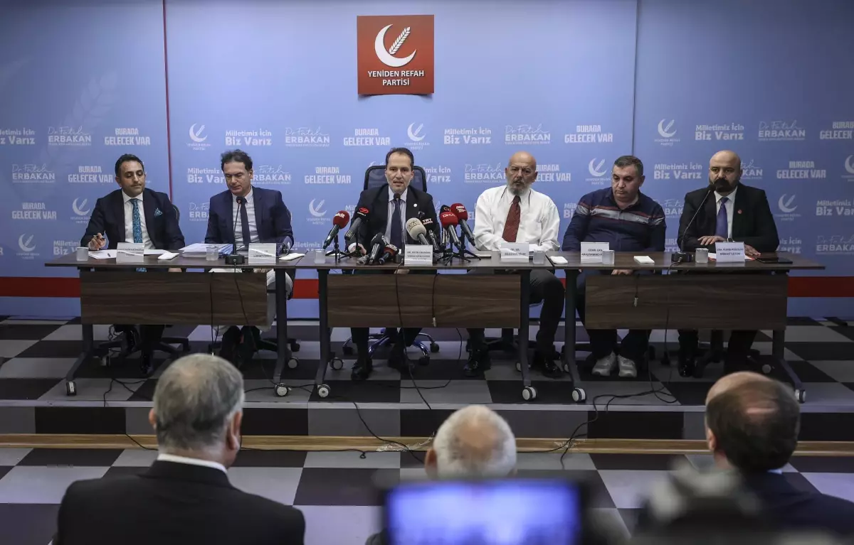 Son dakika haber: Yeniden Refah Partisi Genel Başkanı Erbakan'dan Kovid-19 aşılarına ilişkin açıklama Açıklaması