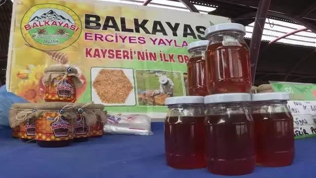 Yüzde 100 ekolojik pazar ın ikincisi açıldı