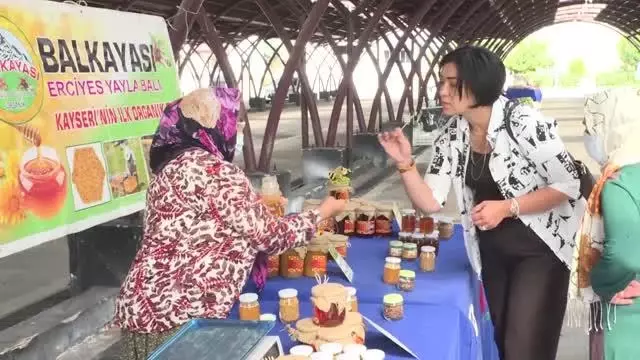 Yüzde 100 ekolojik pazar ın ikincisi açıldı