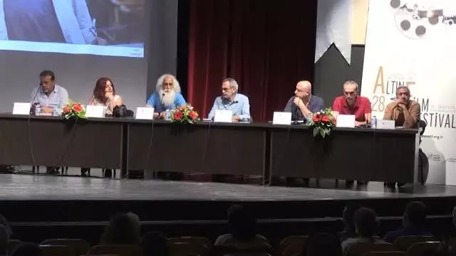 28. Uluslararası Altın Koza Film Festivali'nde Hasan Saltık söyleşisi yapıldı
