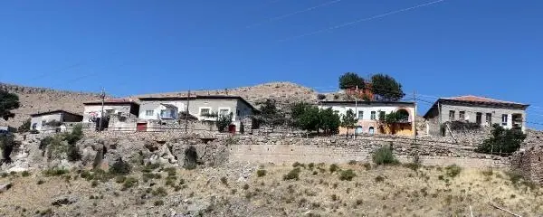 Son dakika haberleri | 75 HANELİ MAHALLEDE KORONAVİRÜSE YAKALANAN OLMADI