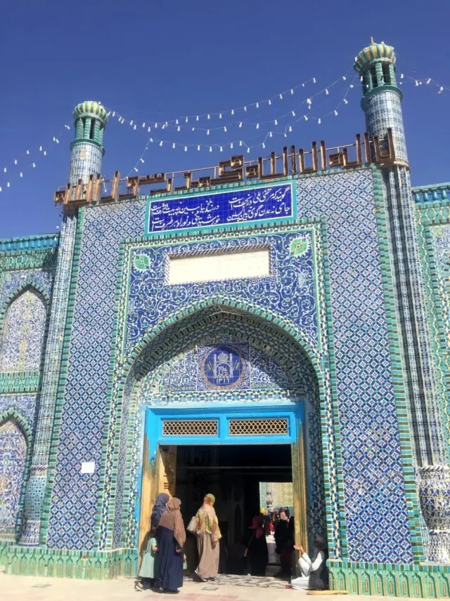 Afganistan'da Taliban yönetiminde geçen bir ay ve Mezar-ı Şerif'ten izlenimler