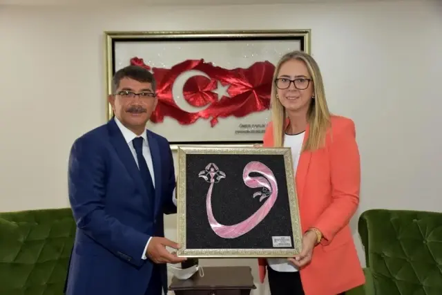 İzmir Milletvekili Çankırı'dan Başkan Ergün'e Ziyaret