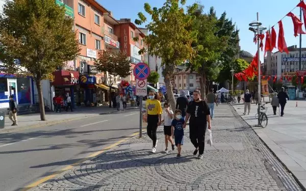 AKSARAY SAĞLIK MÜDÜRÜ: DELTA VARYANTIYLA DELTA PLUS AGRESİF İLERLİYOR