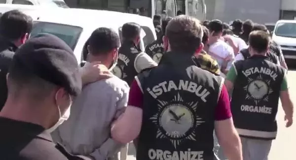 'ARAP EMRAH' ÇETESİNE YAPILAN OPERASYONDA GÖZALTINA ALINAN 23 KİŞİ ADLİYEYE SEVK EDİLDİ
