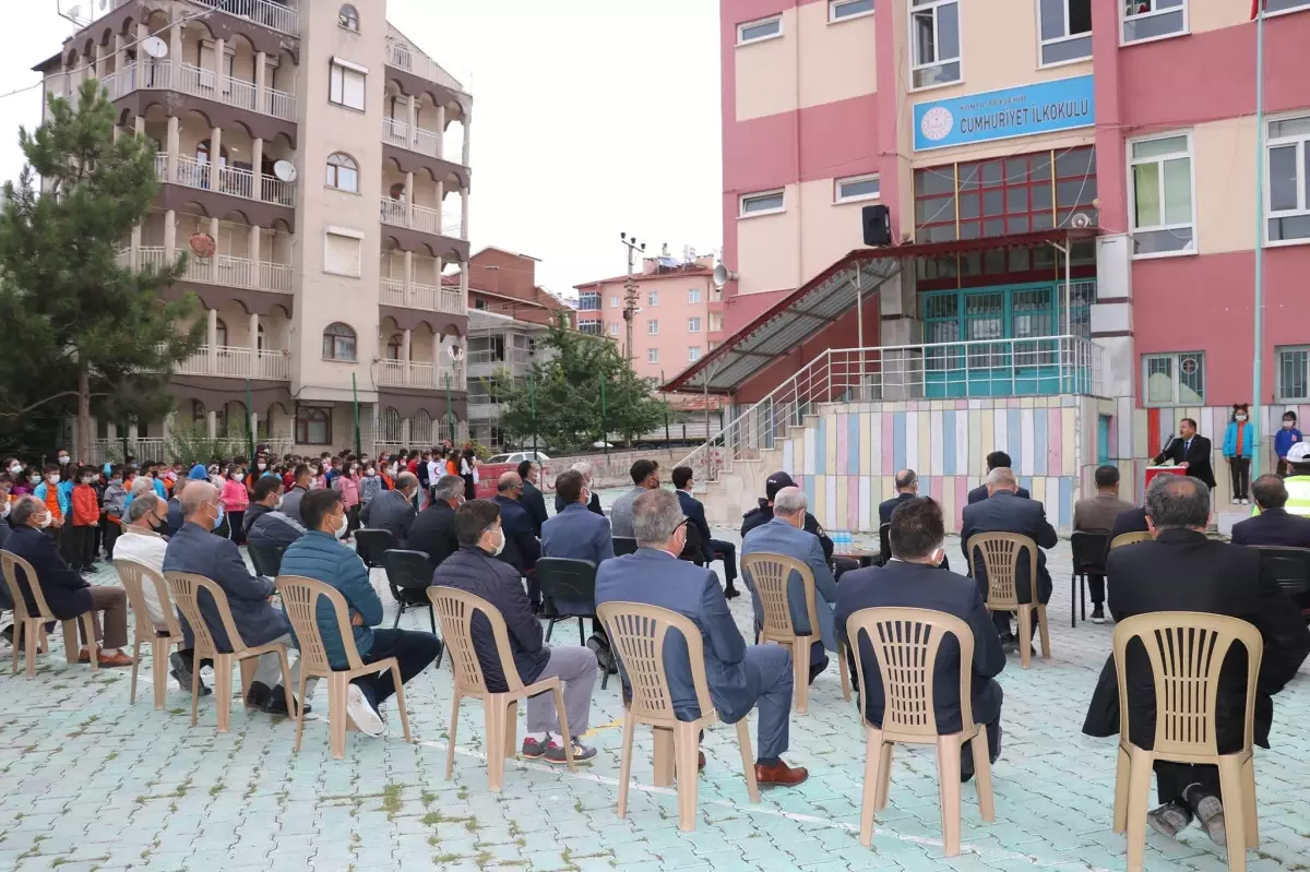 Beyşehir'de ilköğretim haftası kutlandı