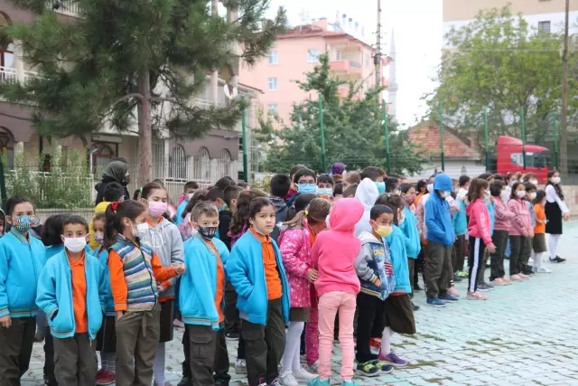 Beyşehir'de ilköğretim haftası kutlandı