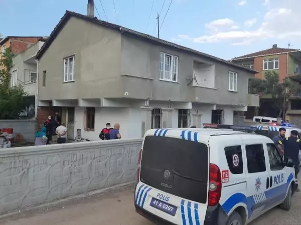 BOYNUNDAN YARALANAN KADIN TEDAVİYE ALINDI