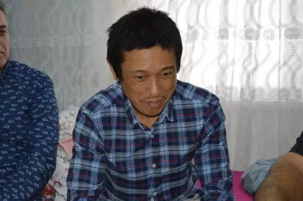 Bülent Serttaş'tan Elazığ'da bıçaklanan Japon turiste ziyaret! Özür notundaki hatası herkesi güldürdü