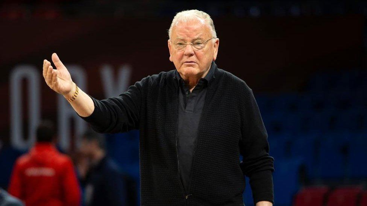 Dusan Ivkovic: Anadolu Efes'i de çalıştıran Avrupa basketbolunun efsane ismi hayatını kaybetti - Vimarsana News