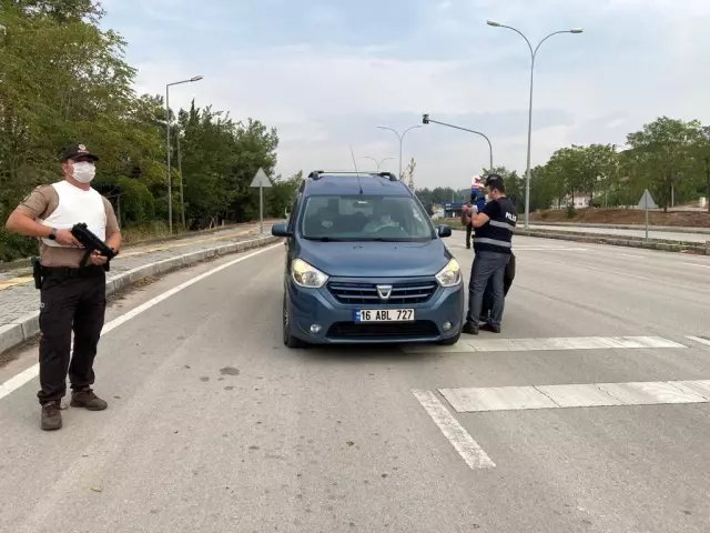 Osmaneli'nde asayiş ve trafik uygulaması yapıldı