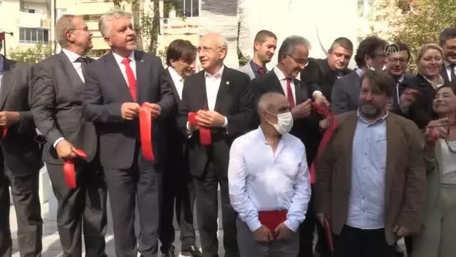 KIRKLARELİ - CHP Genel Başkanı Kılıçdaroğlu, Lüleburgaz'da Balkan Göç Anıtı'nın açılışına katıldı