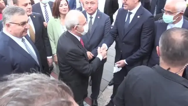 KIRKLARELİ - CHP Genel Başkanı Kılıçdaroğlu, Kırklareli'nde Atatürk Evi'ni ve Belediyeyi ziyaret etti