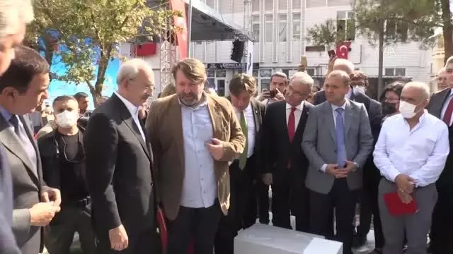 KIRKLARELİ - CHP Genel Başkanı Kılıçdaroğlu, Lüleburgaz'da Balkan Göç Anıtı'nın açılışına katıldı