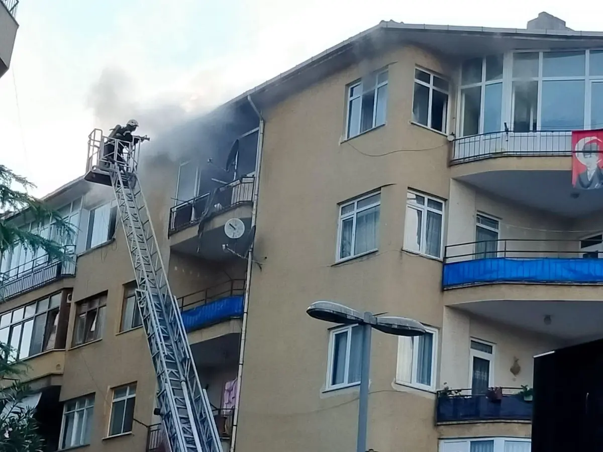 Kocaeli'de çıkan ev yangını söndürüldü