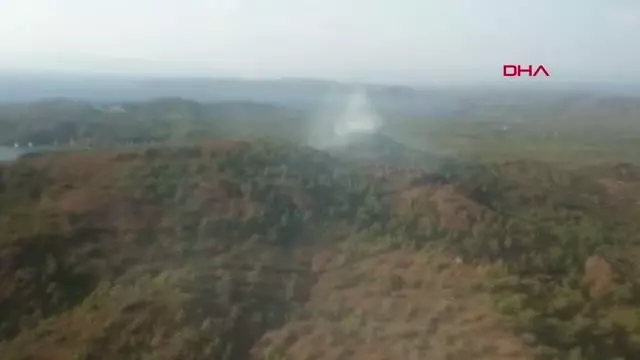 MARMARİS'TE YILDIRIM DÜŞMESİ SONUCU 1 DEKAR ORMAN YANDI