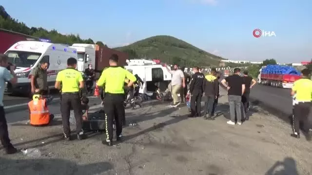 Son dakika haberi... Düzce TEM otoyolunda feci kaza: 8 yaralı