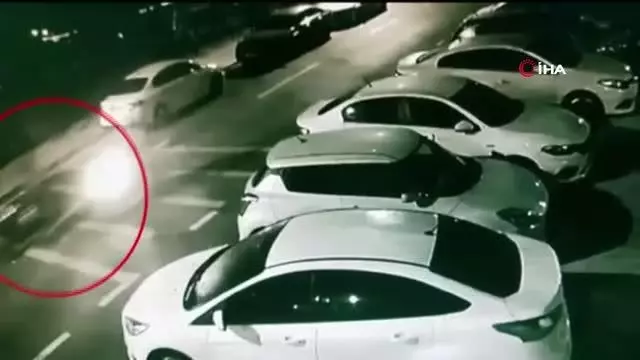 Park halindeki motosikleti böyle çaldılar
