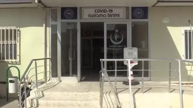 ŞANLIURFA - Kovid-19 aşı haritasında sarı ya dönen Şanlıurfa'da yoğun bakımlar rahatladı