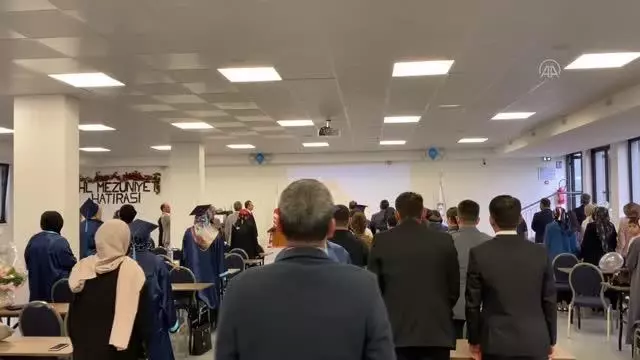 STRAZBURG - Strazburg DİTİB Açıköğretim İmam Hatip Lisesi öğrencilerinin ilk diploma heyecanı
