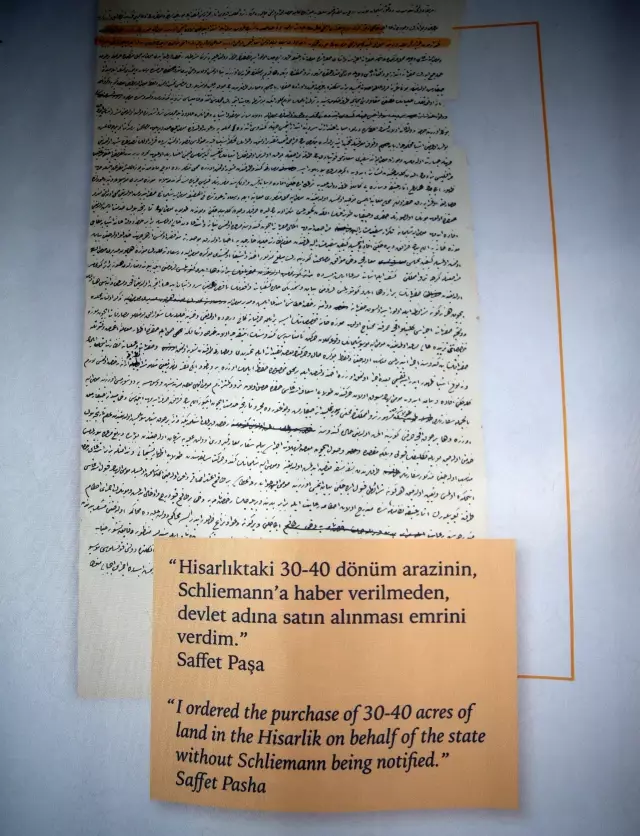 ÇANAKKALE - Troya Müzesi'nde açılan sergi, kazıların 150 yıllık geçmişini belgelerle anlatıyor