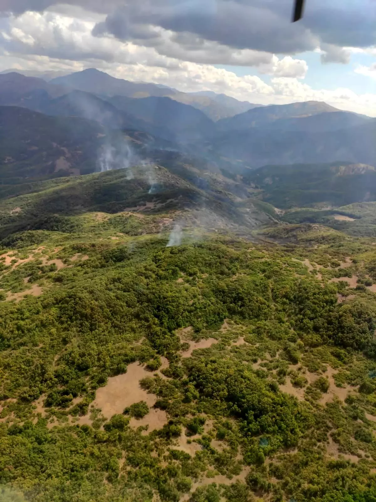 Tunceli'deki örtü yangını kontrol altına alındı