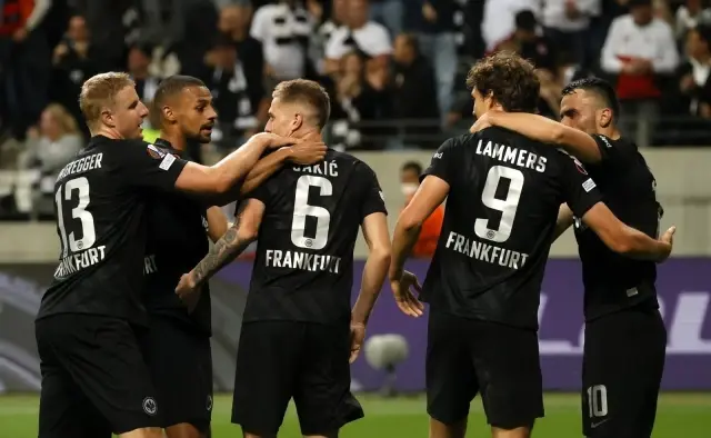 UEFA Avrupa Ligi: Eintracht Frankfurt: 1 Fenerbahçe: 1 (Maç sonucu)