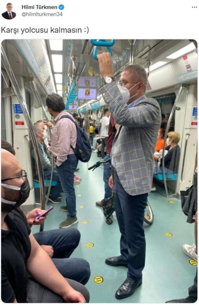 Üsküdar Belediye Başkanı Hilmi Türkmen metroda yolculuk ederken görüntülendi
