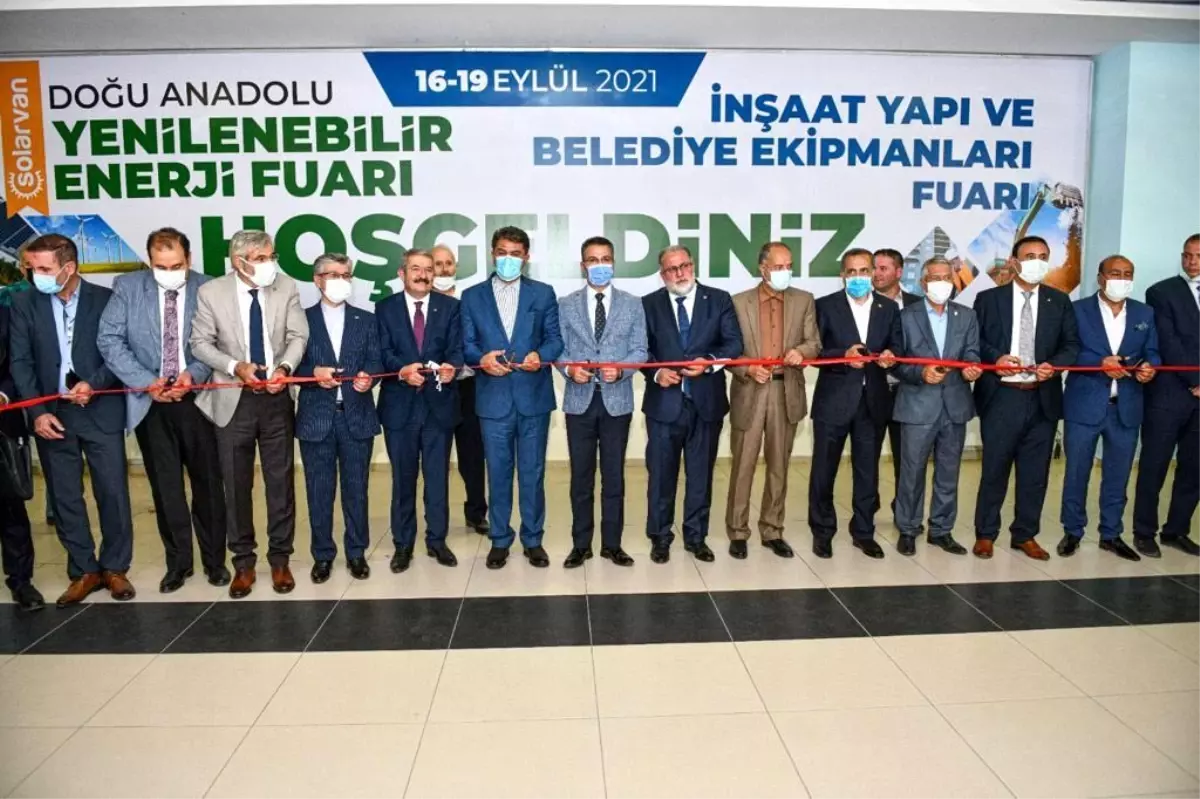 Van'da İki Ayrı Fuar Açılışı Yapıldı