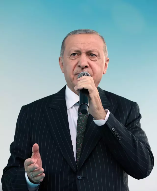 Cumhurbaşkanı Erdoğan: Akkuyu Nükleer Santrali'nin birinci ünitesini inşallah Mayıs 2023'e yetiştireceğiz