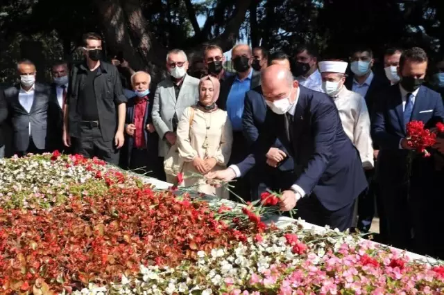 (Tekrar) Asanı birkaç kişi, asılanı binler andı