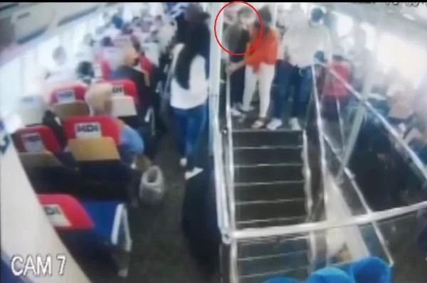 Deniz otobüsünde uyuyan kadına taciz: Elini pantolonumun içine sokmaya çalıştı