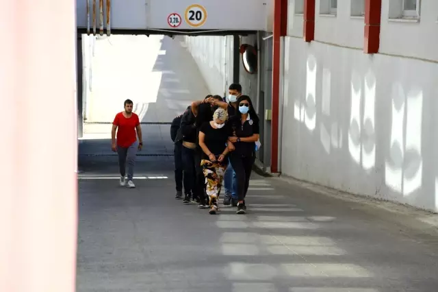 Adana polisinden 'dijital sazan sarmalı' operasyonu