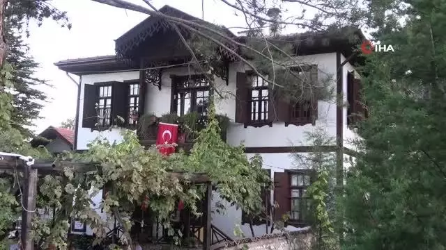 En hoş cephe görünümlü konuta "En Yeterli Korunan Konut Ödülü" plaketi çakıldı