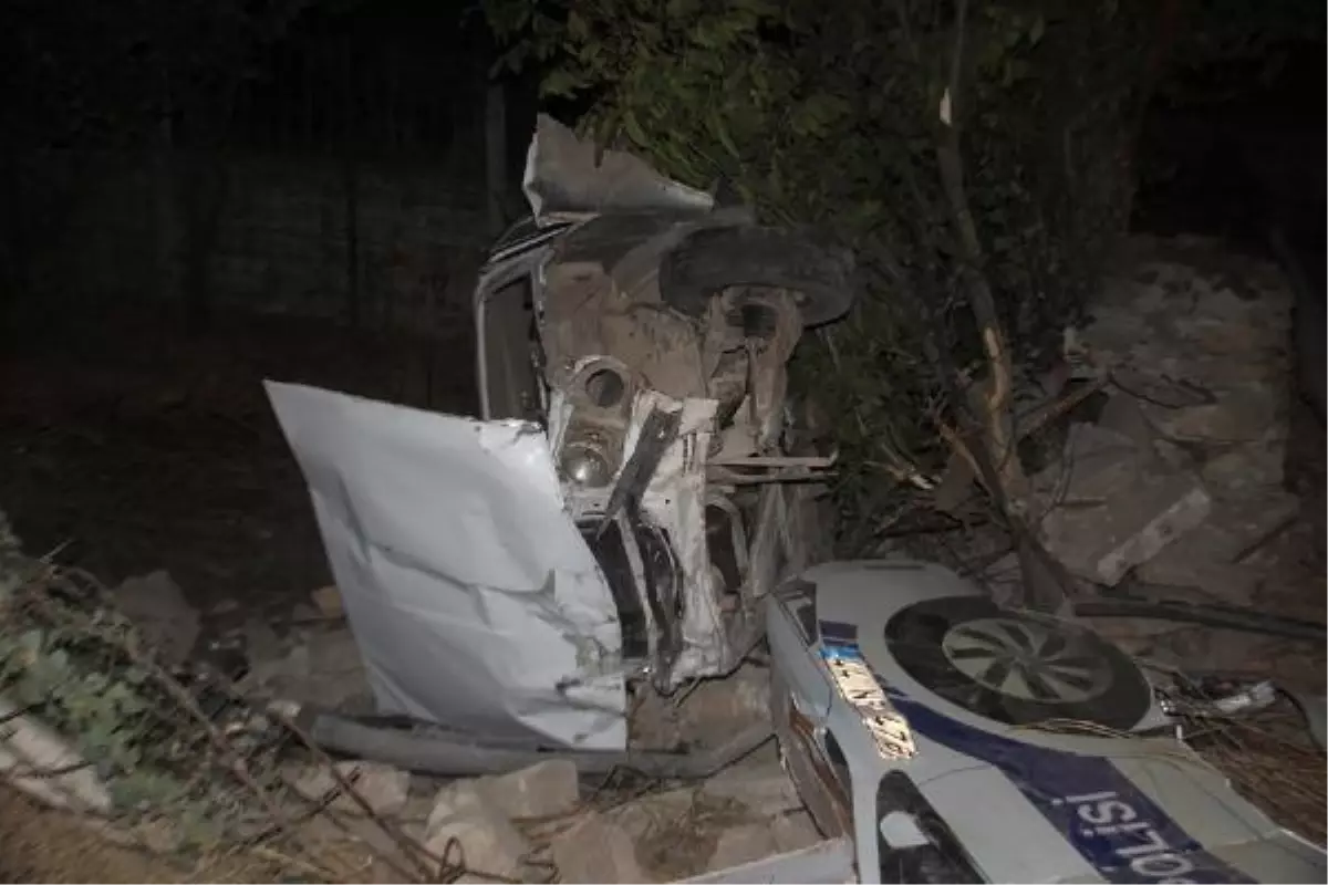 Evin bahçesine uçan otomobilin sürücüsü ağır yaralandı