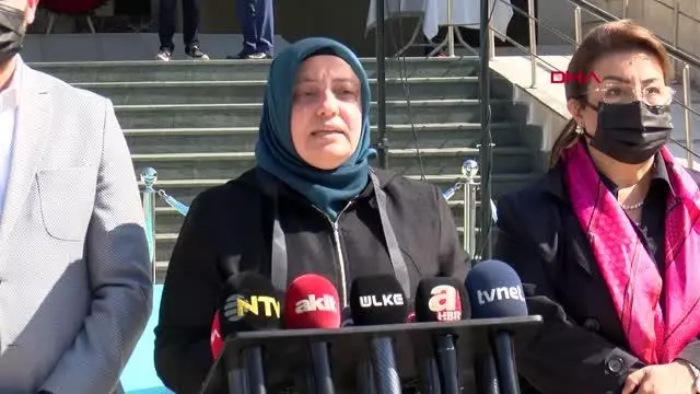 İSTANBUL ? AK PARTİLİLER ADNAN MENDERES, FATİN RÜŞTÜ ZORLU VE HASAN POLATKAN'I MEZARLARI BAŞINDA ANDI