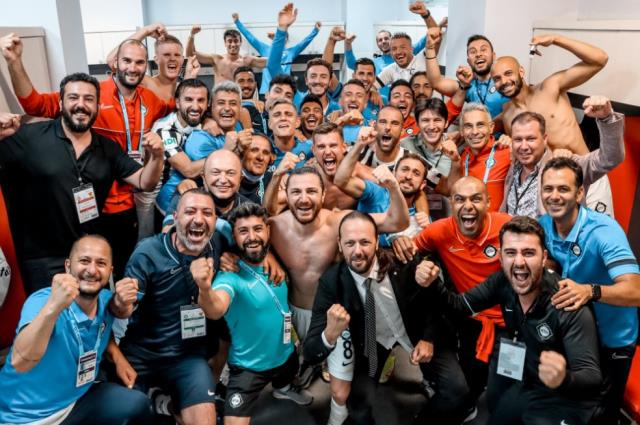 İzmir derbisinde kazanan Altay! Göztepe'yi son dakikada Paixao'nun golü yıktı
