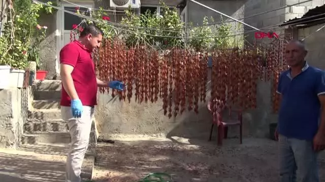 KİLİS'TE CEVİZLİ SUCUK SATIŞI BAŞLADI