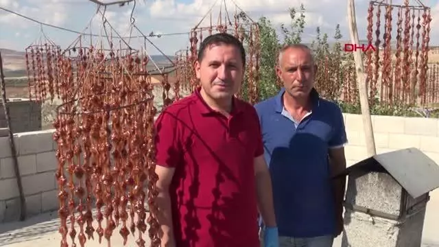 KİLİS'TE CEVİZLİ SUCUK SATIŞI BAŞLADI
