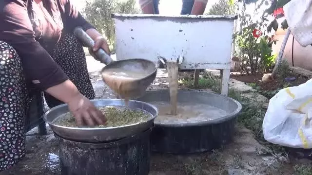 Kilis'te cevizli sucuk üretimi başladı