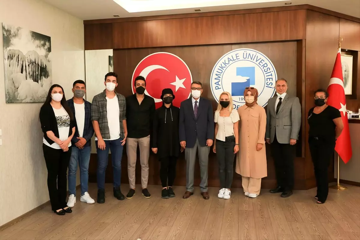 PAÜ Mimarlık Öğrencileri Birincilik Ödülü Aldı