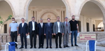 Rektör Prof. Dr. Özcoşar, Nusaybin Meslek Yüksek Okulunda incelemelerde bulundu