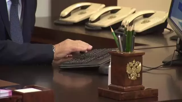Rusya Devlet Başkanı Putin çevrim içi sistem üzerinden oyunu kullandı