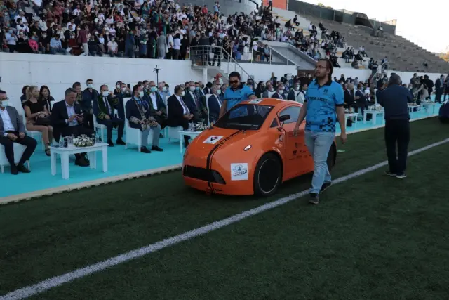 Sakarya Uygulamalı Bilimler Üniversitesi, 3 bin öğrencisini mezun etti
