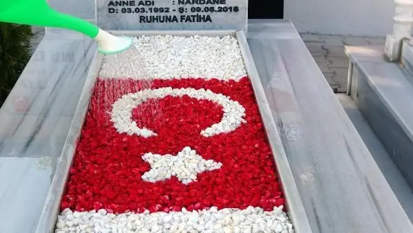 Son dakika haber: ŞEHİT OĞLUNUN RÜYALARINDA İSTEĞİNİ SÖYLEDİĞİ ANITI YAPTIRDI