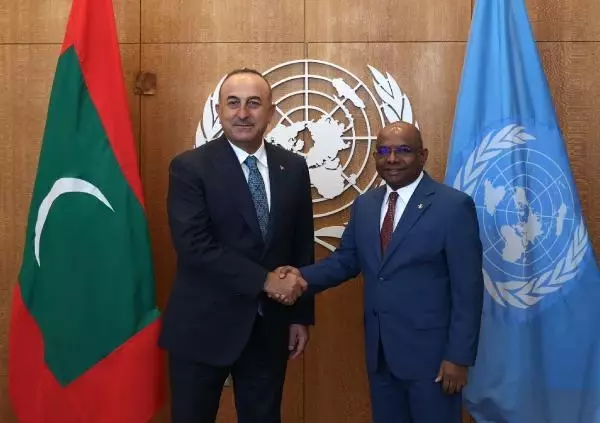 Bakan Çavuşoğlu'dan New York'ta resmi temaslar