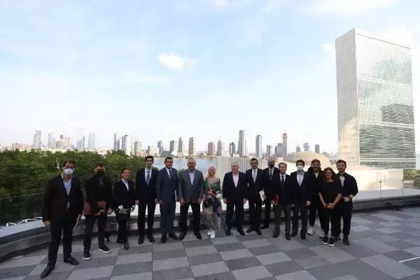 Bakan Çavuşoğlu'dan New York'ta resmi temaslar