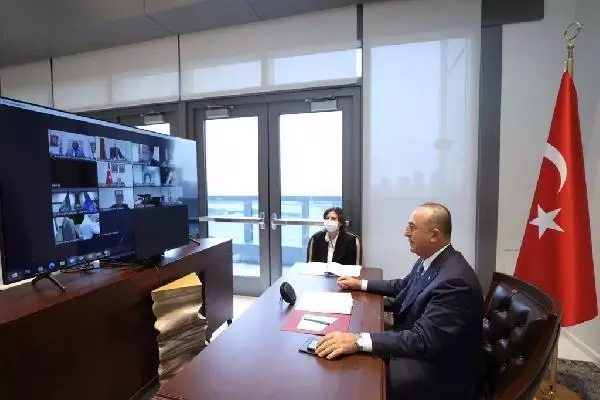 Bakan Çavuşoğlu'dan New York'ta resmi temaslar