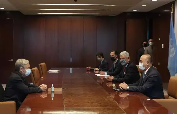 Bakan Çavuşoğlu'dan New York'ta resmi temaslar