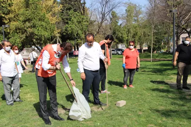 Bandırma'da temizlik kampanyası düzenlendi